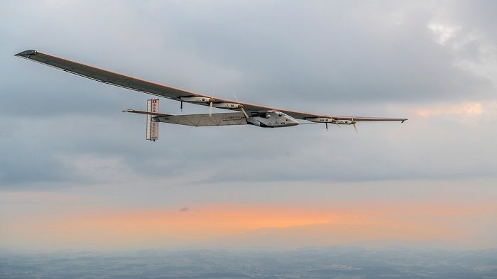 Η πρώτη πτήση του Solar Impulse 2 ξεκίνησε από την Ελβετία